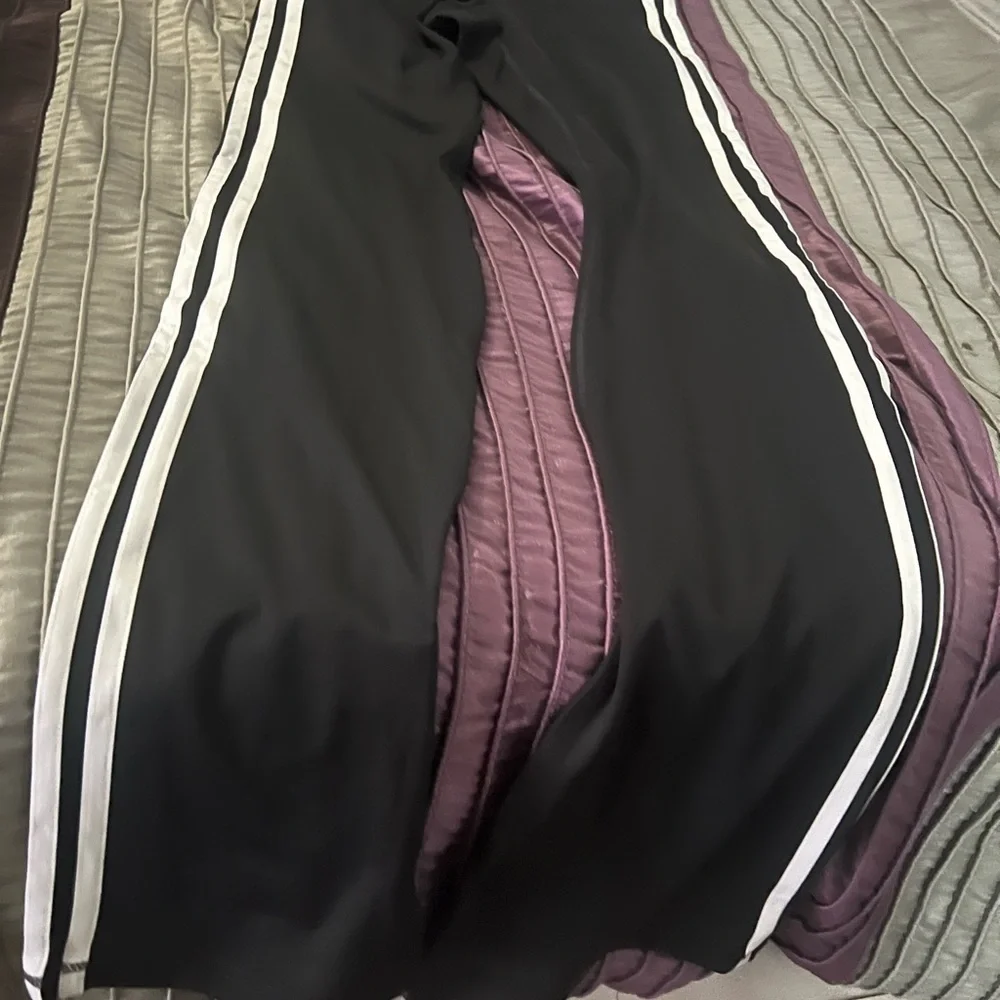 adidas Black Leggings with White Accents - NWT - Womens small - Picture 6 of 6